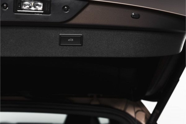 CUPRA Formentor 1.5 TSI e-Hybrid 272 PK VZ Extreme | Maxton Design | Bronze Matt | S/K-Panodak | Sennheiser | Elek. stoelen | Matrix LED | Adapt. Cruise | Stoel-+stuurverw. | Camera | NAV+App. Connect | Elek. Klep | LM 19" | 8666