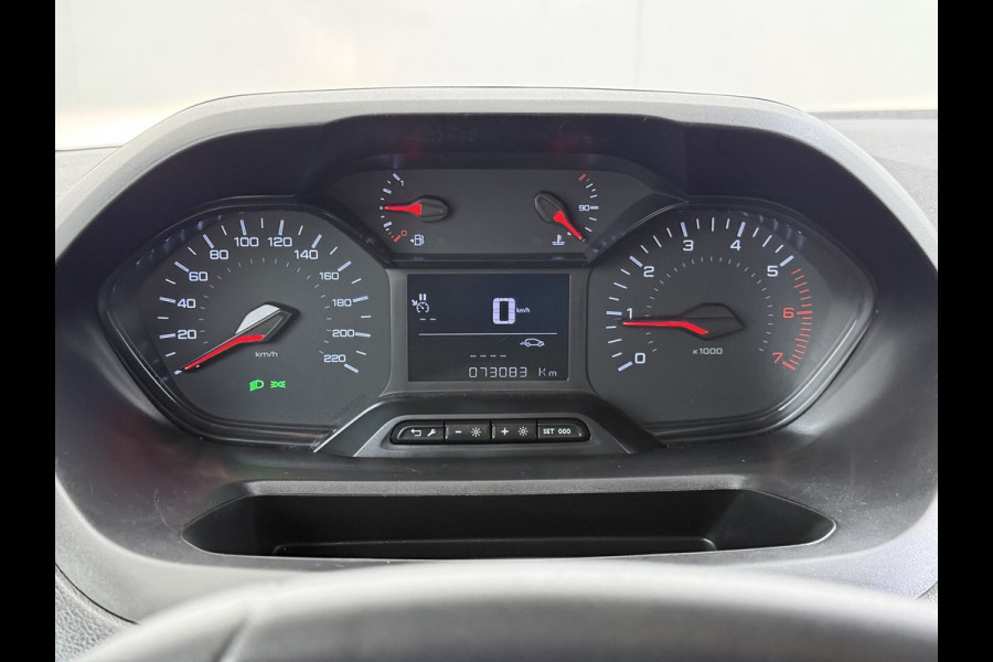 Peugeot Partner 1.2 PureTech BENZINE Premium Airco, Cruise Control, EX Lease