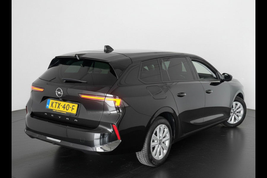 Opel Astra Sports Tourer 1.2 TURBO BUSINESS EDITION CAMERA/NAVI/CARPLAY