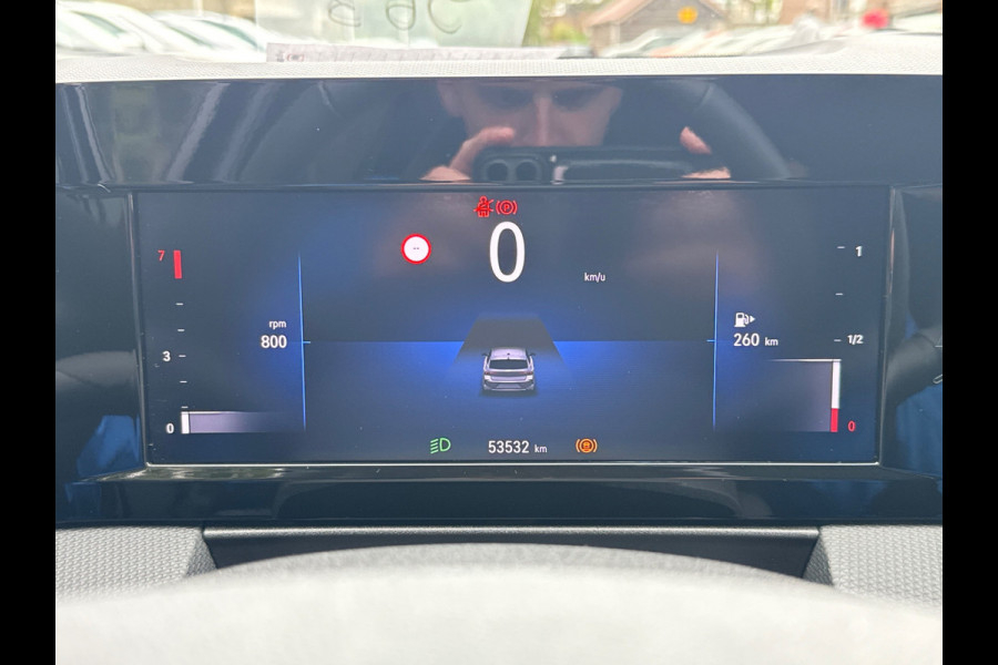 Opel Astra Sports Tourer 1.2 TURBO BUSINESS EDITION CAMERA/NAVI/CARPLAY