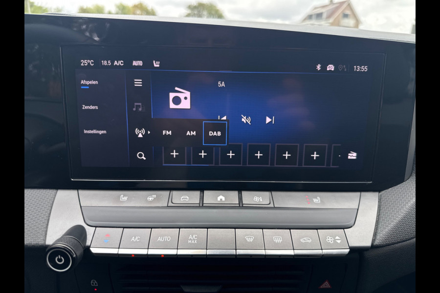 Opel Astra Sports Tourer 1.2 TURBO BUSINESS EDITION CAMERA/NAVI/CARPLAY