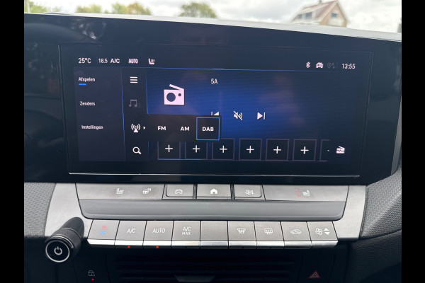 Opel Astra Sports Tourer 1.2 TURBO BUSINESS EDITION CAMERA/NAVI/CARPLAY