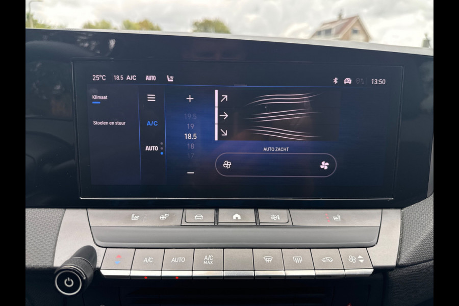 Opel Astra Sports Tourer 1.2 TURBO BUSINESS EDITION CAMERA/NAVI/CARPLAY
