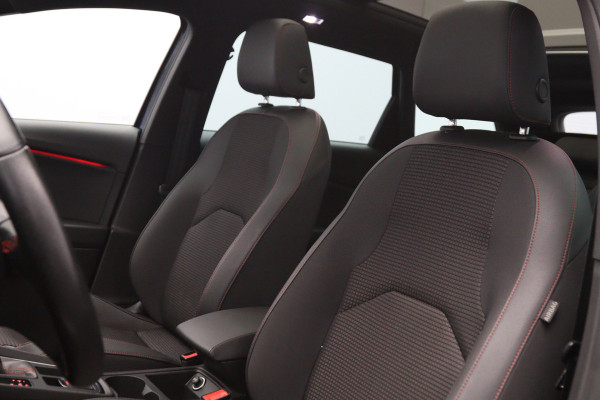 Seat Leon ST 2.0 TSI 190 PK Automaat FR Business Intense, Carplay, Panoramadak, Camera