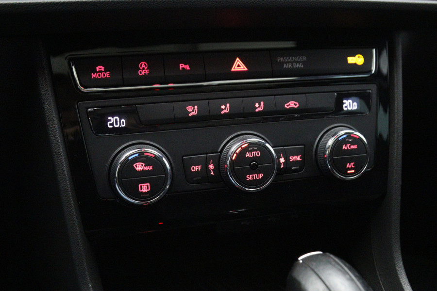 Seat Leon ST 2.0 TSI 190 PK Automaat FR Business Intense, Carplay, Panoramadak, Camera