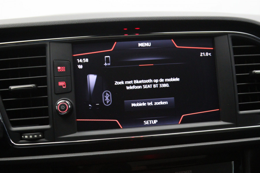 Seat Leon ST 2.0 TSI 190 PK Automaat FR Business Intense, Carplay, Panoramadak, Camera