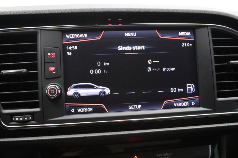 Seat Leon ST 2.0 TSI 190 PK Automaat FR Business Intense, Carplay, Panoramadak, Camera