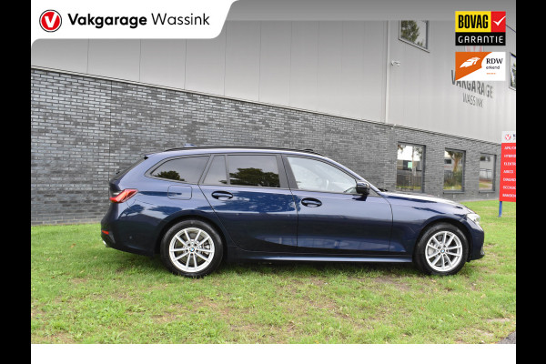BMW 3 Serie Touring 330e Business Edition Plus Plugin-hybride Pano Leder