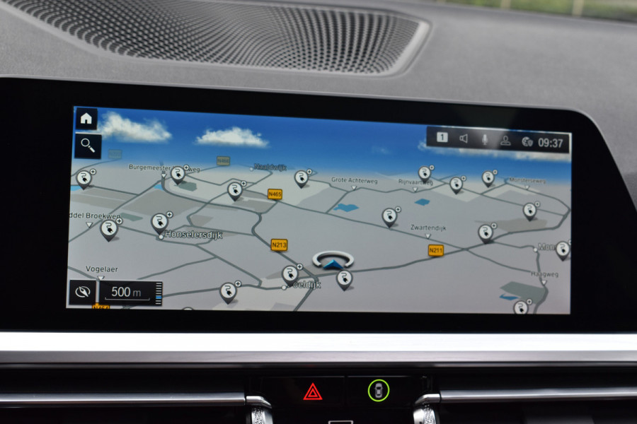 BMW 3 Serie Touring 330e Business Edition Plus Plugin-hybride Pano Leder