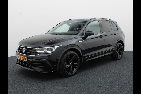 Volkswagen Tiguan 1.5 TSI R-Line Business | Black Style | IQ Light | Side Assist | Elk. A-klep | Camera | Prijs Rijklaar !!