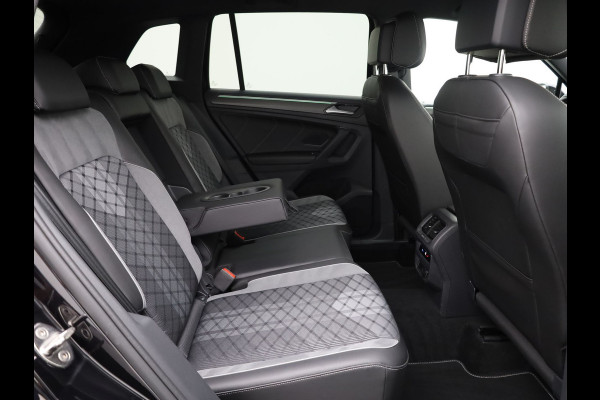 Volkswagen Tiguan 1.5 TSI R-Line Business | Black Style | IQ Light | Side Assist | Elk. A-klep | Camera | Prijs Rijklaar !!