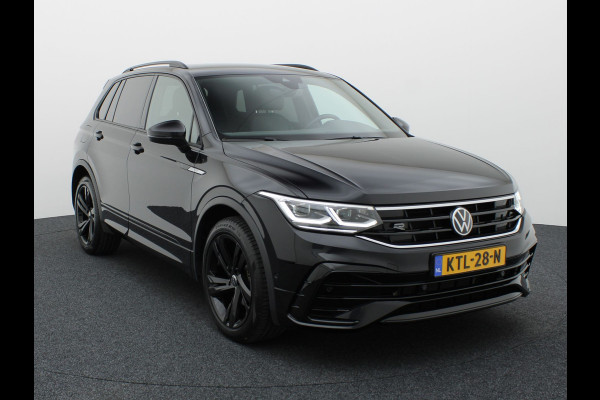 Volkswagen Tiguan 1.5 TSI R-Line Business | Black Style | IQ Light | Side Assist | Elk. A-klep | Camera | Prijs Rijklaar !!