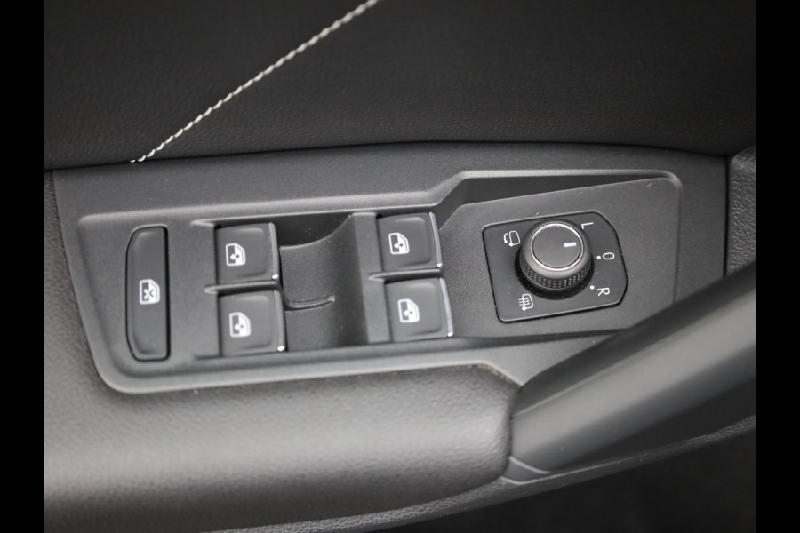 Volkswagen Tiguan 1.5 TSI R-Line Business | Black Style | IQ Light | Side Assist | Elk. A-klep | Camera | Prijs Rijklaar !!