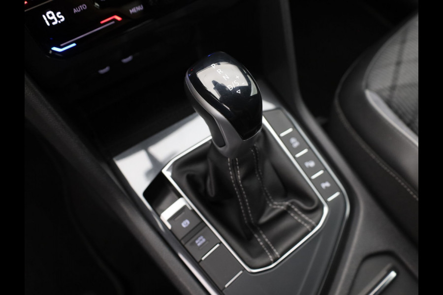 Volkswagen Tiguan 1.5 TSI R-Line Business | Black Style | IQ Light | Side Assist | Elk. A-klep | Camera | Prijs Rijklaar !!