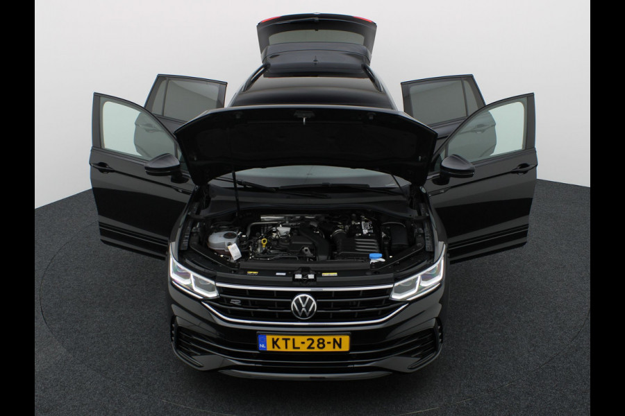 Volkswagen Tiguan 1.5 TSI R-Line Business | Black Style | IQ Light | Side Assist | Elk. A-klep | Camera | Prijs Rijklaar !!