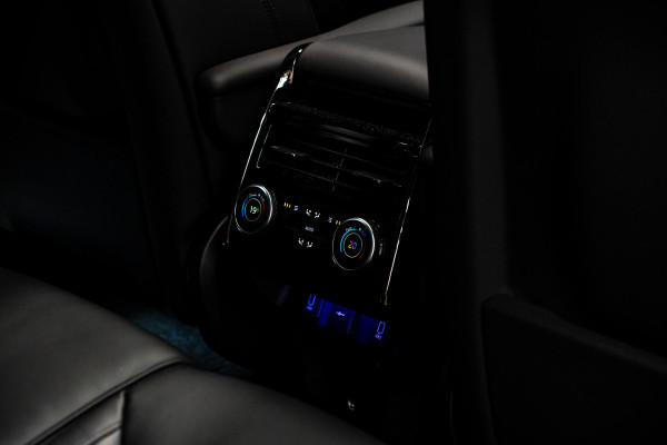 Land Rover Range Rover Sport 3.0 P550e Autobiography Edition PHEV *Panorama / Meridian / Vierwielbesturing / SV-Bespoke / HUD / Soft-Close*