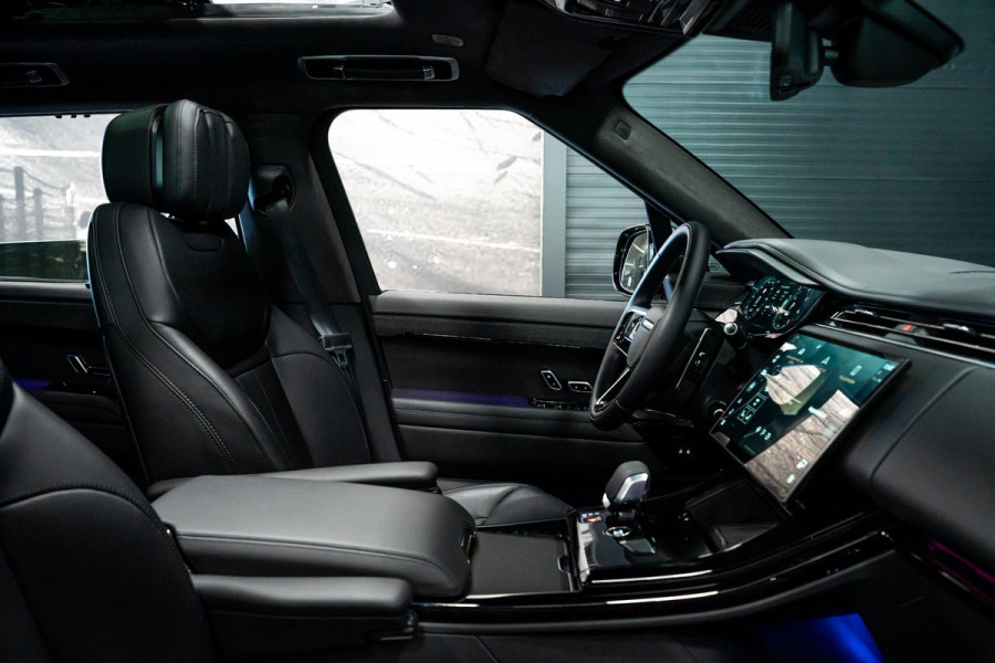 Land Rover Range Rover Sport 3.0 P550e Autobiography Edition PHEV *Panorama / Meridian / Vierwielbesturing / SV-Bespoke / HUD / Soft-Close*