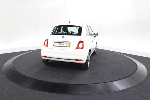 Fiat 500 1.0 Hybrid Dolcevita | Panoramadak | Climate Control | Apple Carplay | Parkeersensoren