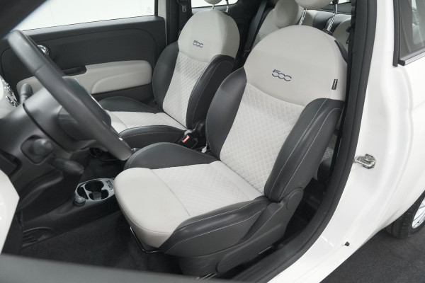 Fiat 500 1.0 Hybrid Dolcevita | Panoramadak | Climate Control | Apple Carplay | Parkeersensoren