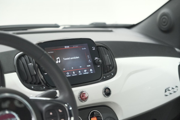Fiat 500 1.0 Hybrid Dolcevita | Panoramadak | Climate Control | Apple Carplay | Parkeersensoren