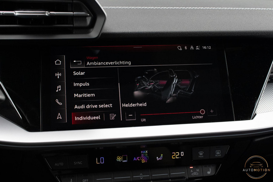 Audi A3 Sportback 40 TFSIe Sline Pano Maxton B&O ACC Parkeerhulp Keyless