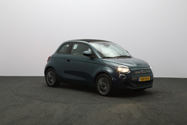 Fiat 500E Cabrio Icon 42 kWh 119 PK, 100 % SOH, Carplay, Memory, Cruise Control