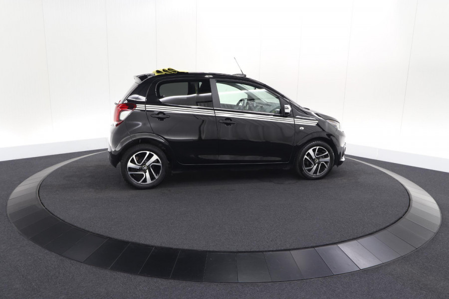 Peugeot 108 1.0 e-VTi Collection TOP! | Elektrisch Vouwdak | Apple Carplay | Climate Control | 15 Inch Lichtmetalen Velgen