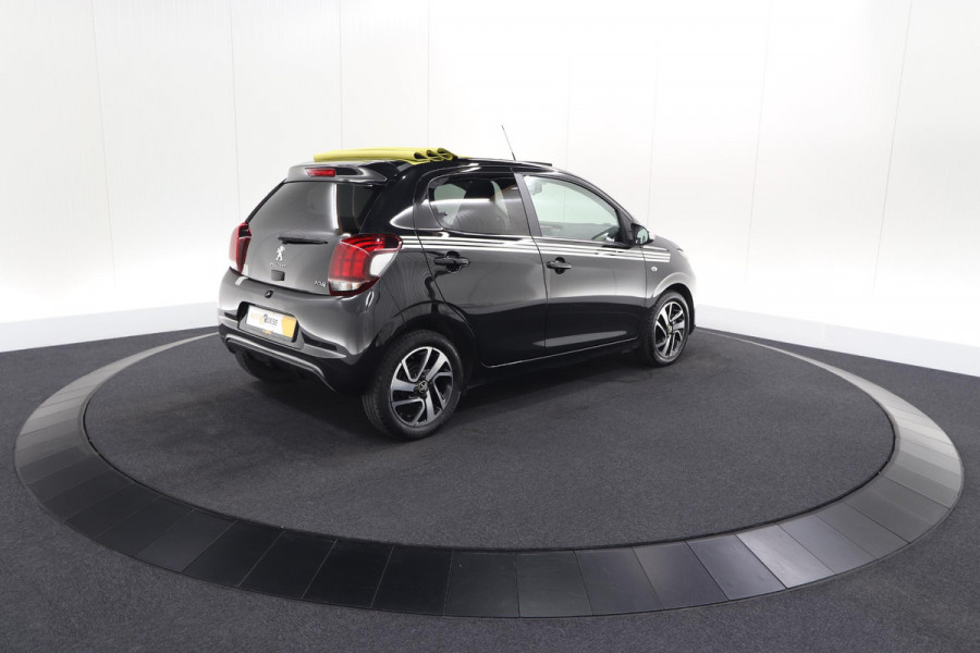 Peugeot 108 1.0 e-VTi Collection TOP! | Elektrisch Vouwdak | Apple Carplay | Climate Control | 15 Inch Lichtmetalen Velgen