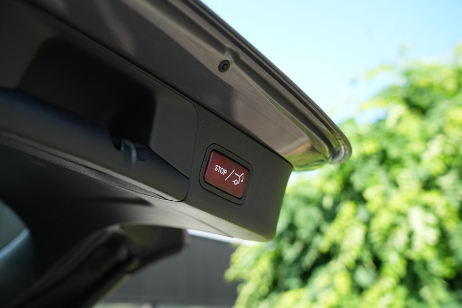 Mercedes-Benz B-Klasse 180 Progressive Line Advanced Trekhaak Winterpakket MBUX Navi Camera