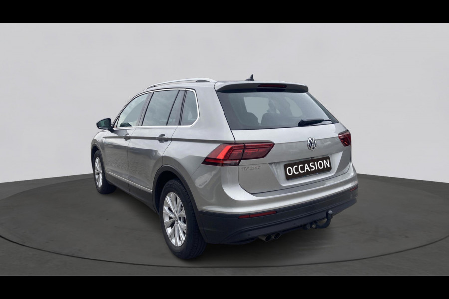 Volkswagen Tiguan 1.5 TSI Comfortline Business Trekhaak | Camera | Stoelverwarming | Navigatie