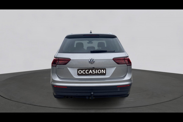 Volkswagen Tiguan 1.5 TSI Comfortline Business Trekhaak | Camera | Stoelverwarming | Navigatie
