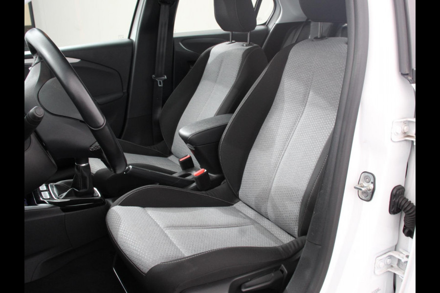 Opel Corsa 1.2 Turbo Elegance Airco Cruise control Verwarmde voorstoelen Stuurverwarming Lane assist Parkeersensoren achter