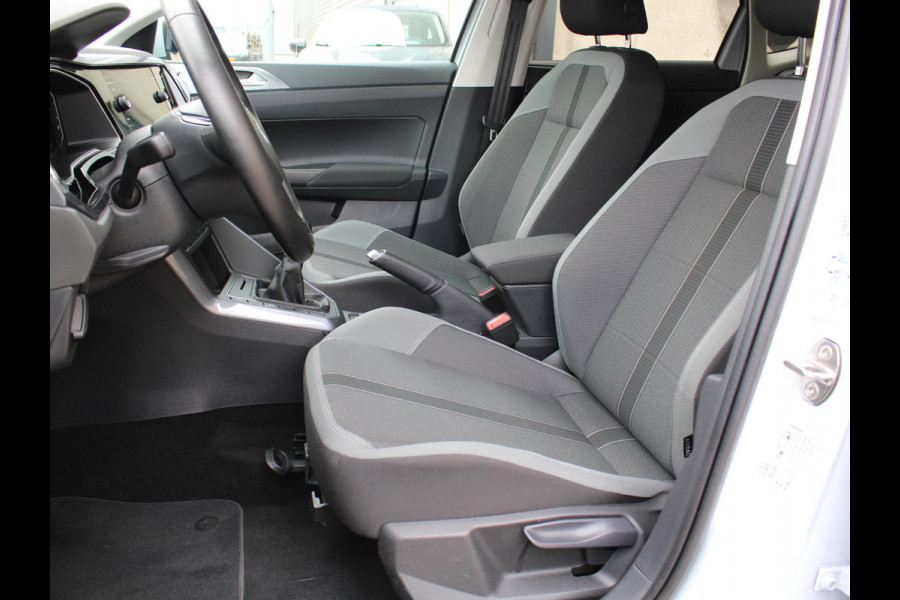 Volkswagen Polo 1.0 TSI Highline | PANORAMISCH SCHUIFDAK | APPLE CARPLAY |