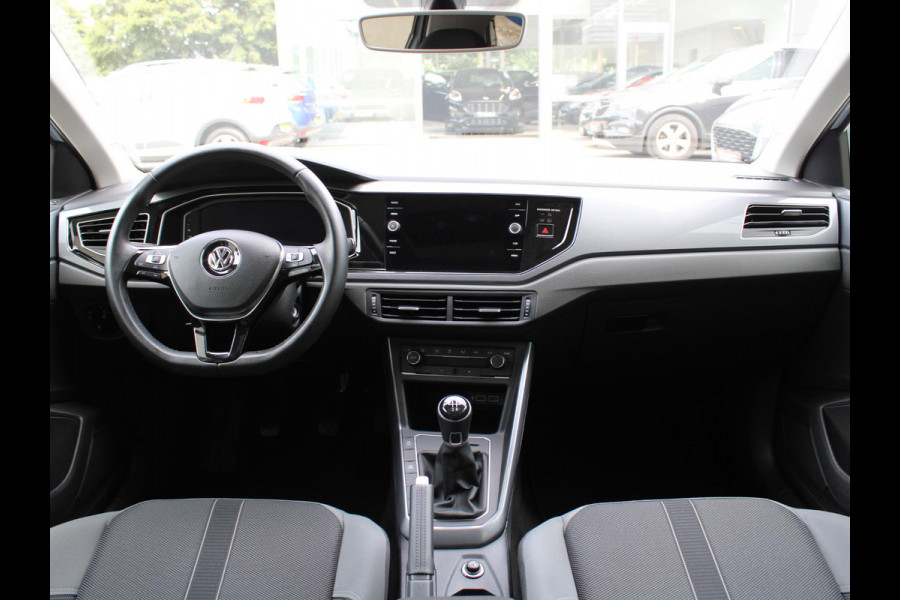 Volkswagen Polo 1.0 TSI Highline | PANORAMISCH SCHUIFDAK | APPLE CARPLAY |
