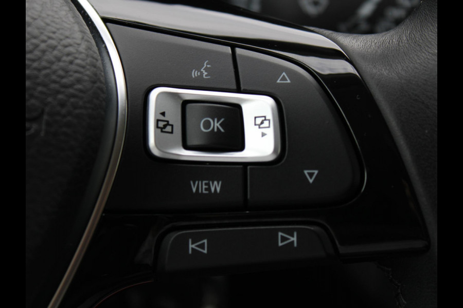 Volkswagen Polo 1.0 TSI Highline | PANORAMISCH SCHUIFDAK | APPLE CARPLAY |
