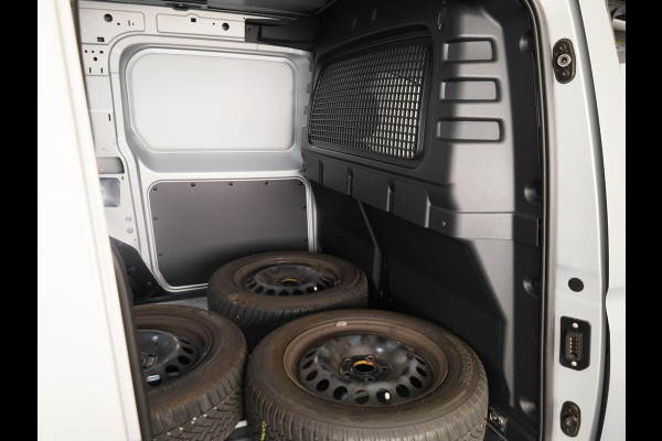 Volkswagen Caddy Cargo Maxi 2.0 TDI Trend 102 pk | Navigatie via App | Parkeersensoren achter | Autom. airco | Stoelverwarming |