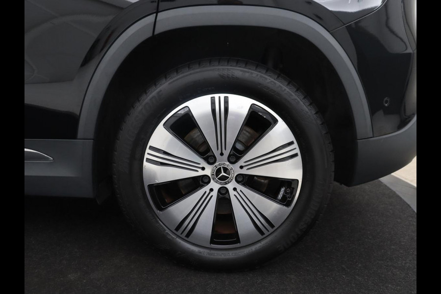 Mercedes-Benz EQA 250 Business Solution Luxury 67 kWh | SOH 94,2% | Half leder | Cruise control | Trekhaak | Stoelverwarming | Sfeerverlichting | Carplay | Camera | Park assist | Elektrische achterklep