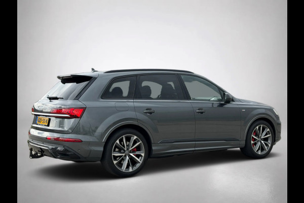 Audi Q7 60 TFSI e quattro Competition (Goed OndH, Navi, StoelV, Luchtvering, Trekhaak, Etc)
