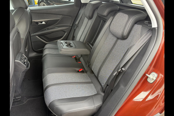 Peugeot 3008 1.2 PureTech Allure | Automaat | Carplay | Cam