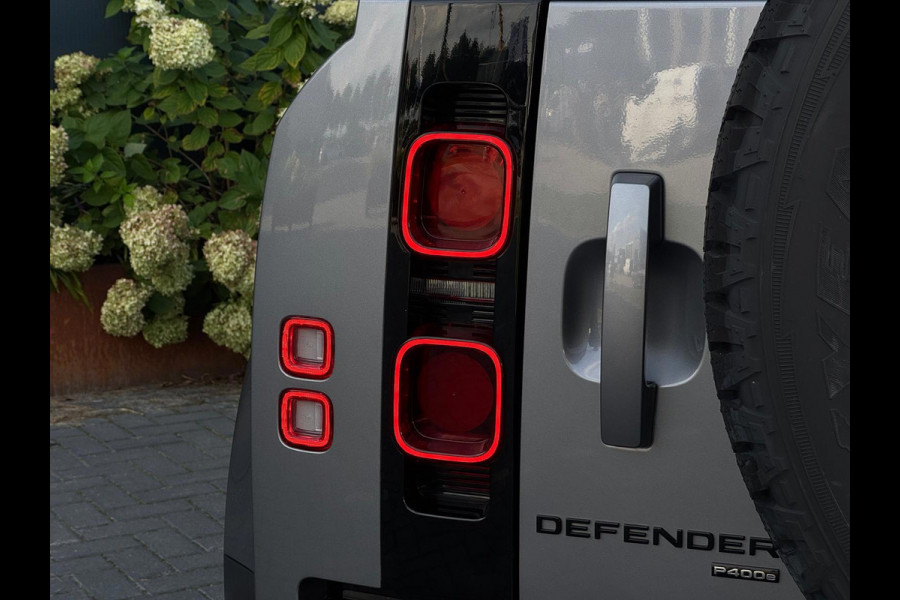 Land Rover Defender 110 2.0 P400e 110 S | Pano | 360 | Leder | Dealer onderhouden