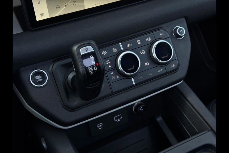 Land Rover Defender 110 2.0 P400e 110 S | Pano | 360 | Leder | Dealer onderhouden