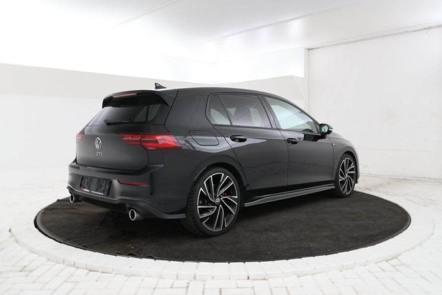 Volkswagen Golf 2.0 TSI GTI Panorama, Digitaldash, Trekhaak
