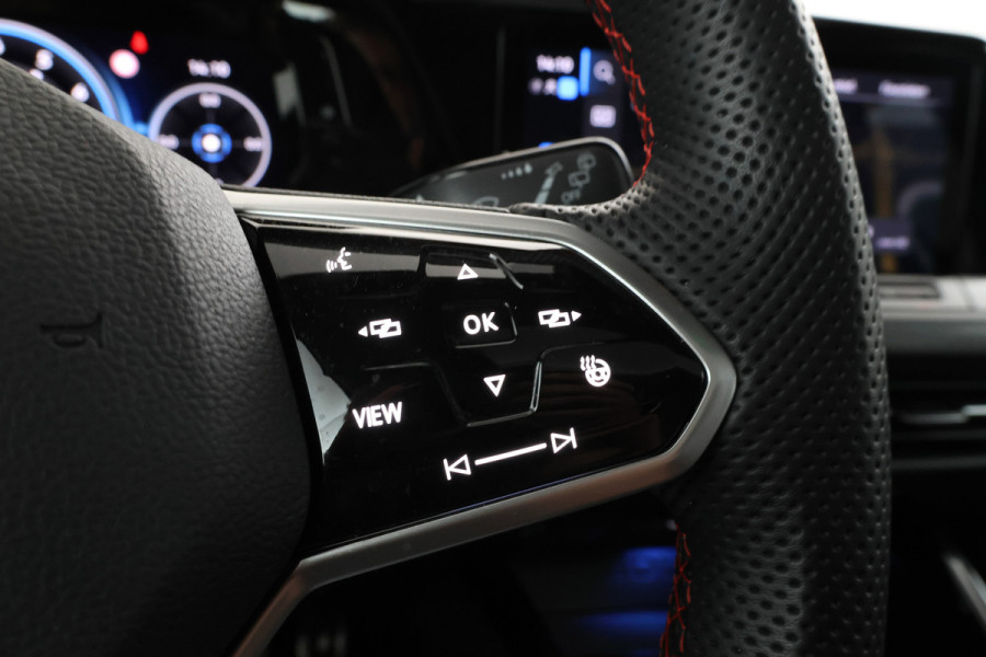 Volkswagen Golf 2.0 TSI GTI Panorama, Digitaldash, Trekhaak