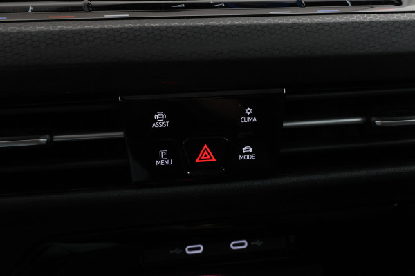 Volkswagen Golf 2.0 TSI GTI Panorama, Digitaldash, Trekhaak