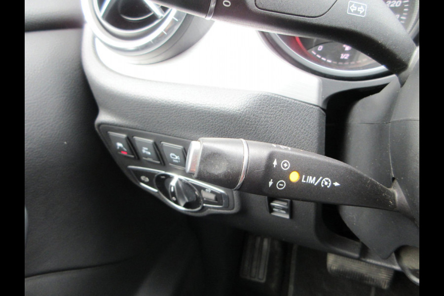 Mercedes-Benz X-Klasse 350D, V6, 259pk, 4-Matic, 4x4, Power Edition, LED, Camera, Navigatie.