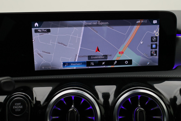 Mercedes-Benz A-Klasse 250 e Business Solution AMG Limited Widescreen, Camera, Cruise, Sfeerverlichting, LED, Apple CarPlay, 18"