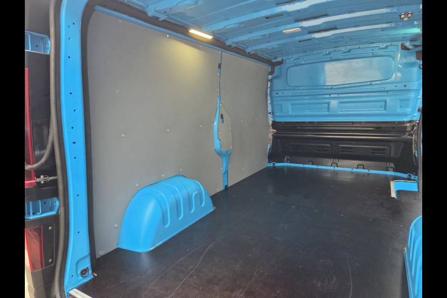 Renault Trafic 2.0 Blue dCi 150 Pk AUTOMAAT L2 Airco PDC Cruisecontrol Achteruitrijcamera Verwarmde stoel