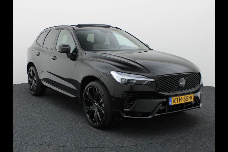 Volvo XC60 2.0 T6 Plug-in hybrid AWD Plus Dark | Trekhaak | Panodak | Dode Hoek | 360 Camera | Harman Kardon | Head Up | Elk. Klep | Prijs Rijklaar !!