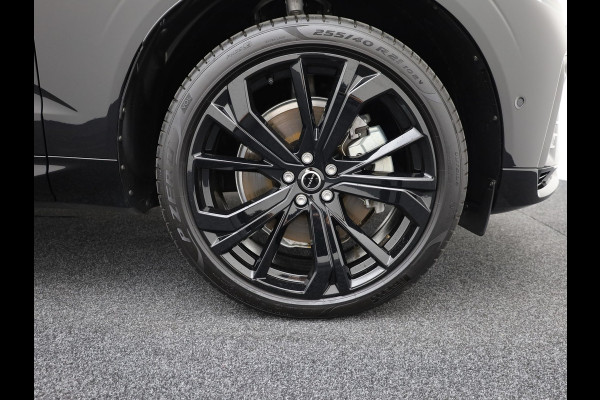 Volvo XC60 2.0 T6 Plug-in hybrid AWD Plus Dark | Trekhaak | Panodak | Dode Hoek | 360 Camera | Harman Kardon | Head Up | Elk. Klep | Prijs Rijklaar !!