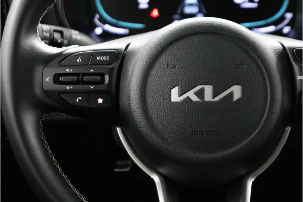 Kia Picanto 1.0 DPI DynamicLine Achteruitrijcamera - Navigatie - Airco - Cruise Control - Apple Carplay / Android Auto Fabrieksgarantie tot 04-2032